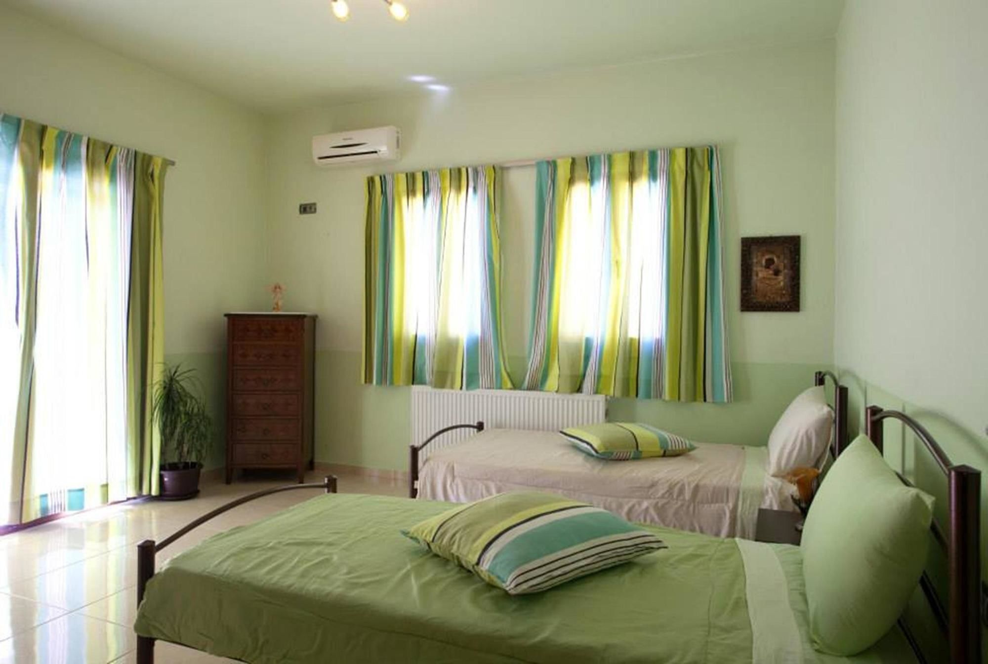 Louloudis Villa Spílion Екстериор снимка
