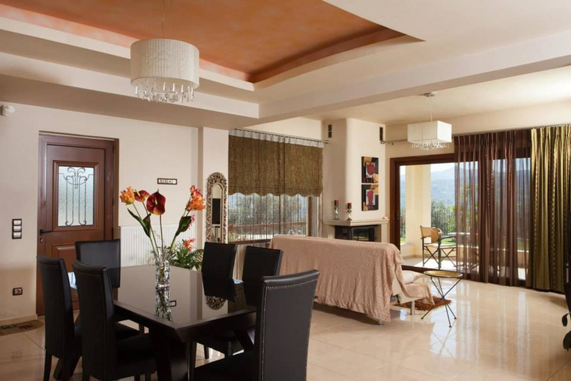 Louloudis Villa Spílion Екстериор снимка